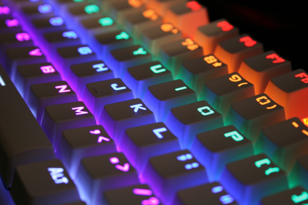 Clavier mécanique gaming multicolore